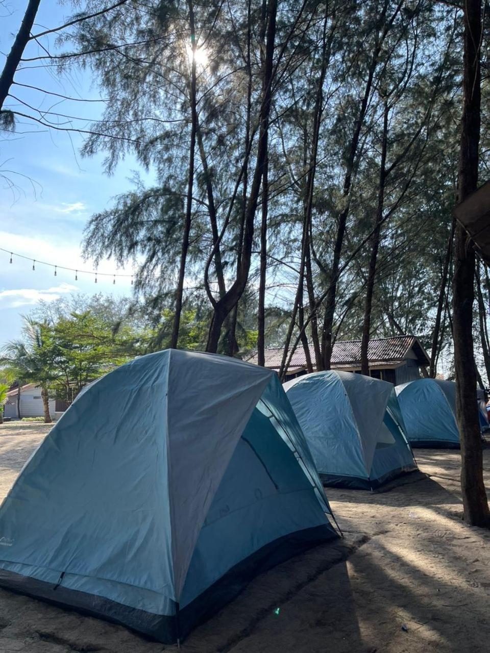 Dgeting Beach Resort Tumpat Exteriör bild